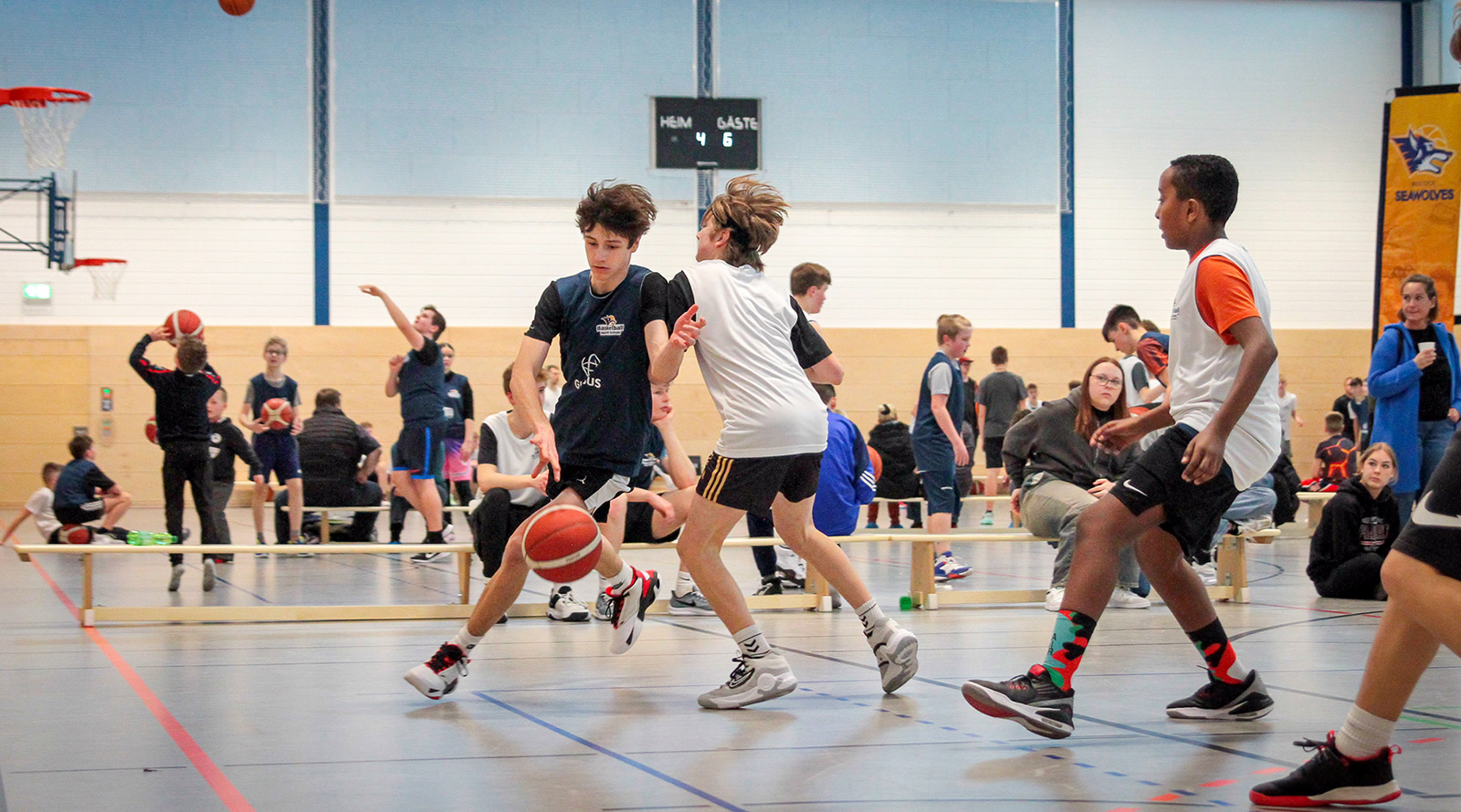 Basketball-Turnier der 3. und 4. Klassen: Jetzt anmelden! Basketball-Turnier der 3. und 4. Klassen: Jetzt anmelden!