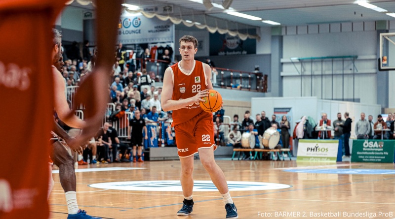 Benedict Baumgarth verstärkt die Seawolves Academy in der ProB