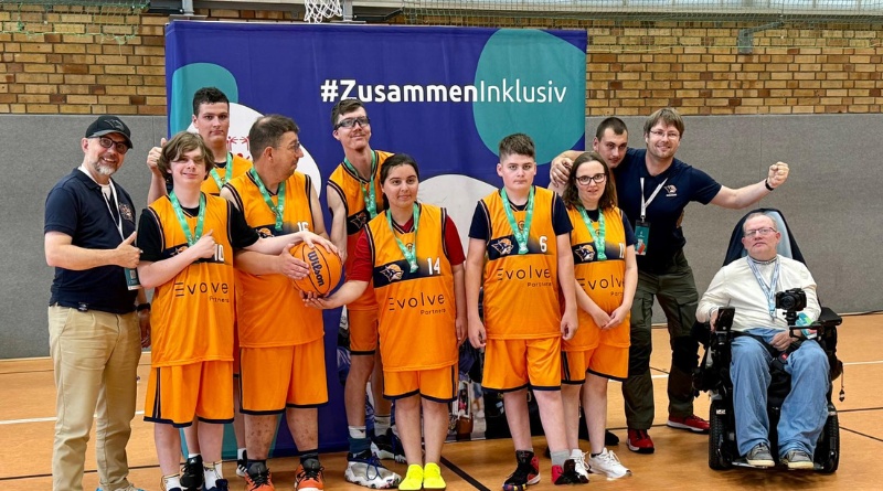 WeWolves mit starkem Auftritt bei den Special Olympics in Berlin WeWolves mit starkem Auftritt bei den Special Olympics in Berlin