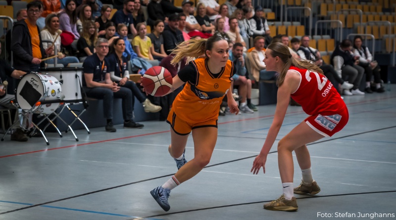 ProB hält die Klasse / Frauen mit 5. Heimsieg / JBBL & W14 siegreich ProB hält die Klasse / Frauen mit 5. Heimsieg / JBBL & W14 siegreich